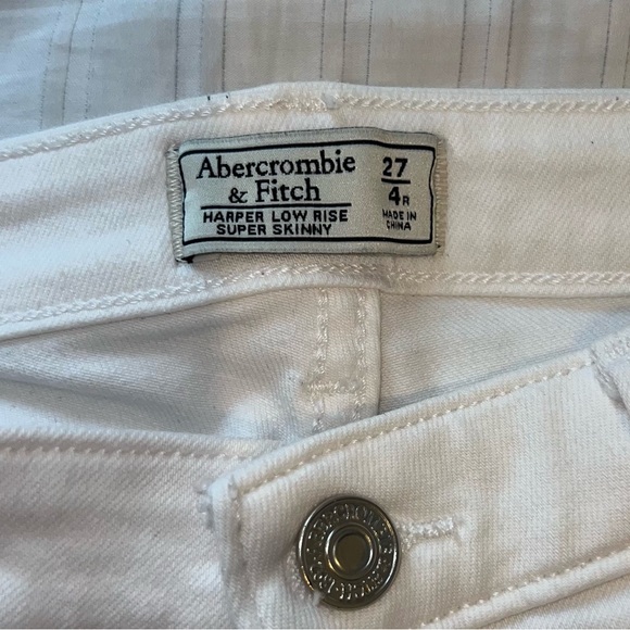 Abercrombie Low rise Jeans - Picture 3 of 5